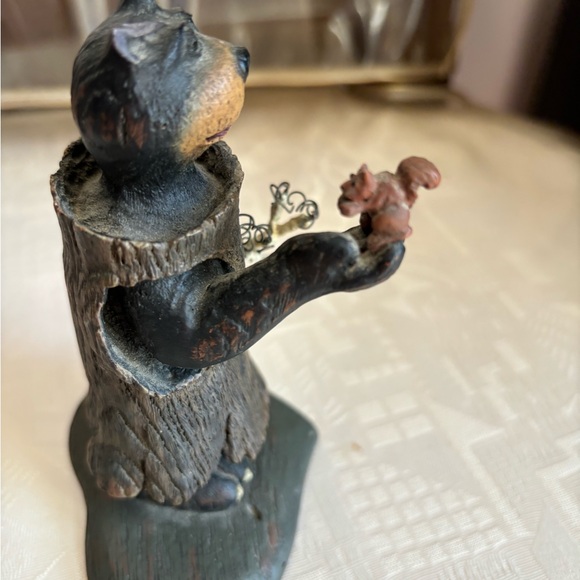 American chestnut folk art “petey master of disguise”  year 2000 bear figurine - Picture 4 of 9